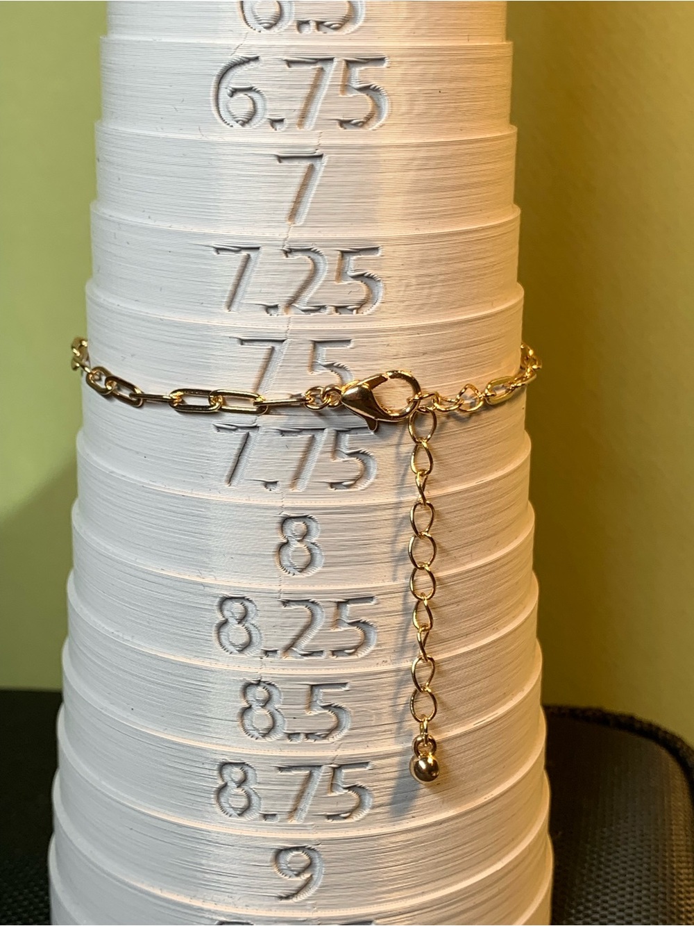 Gold Bracelet with Black Center Stone - Picture 3 of 4